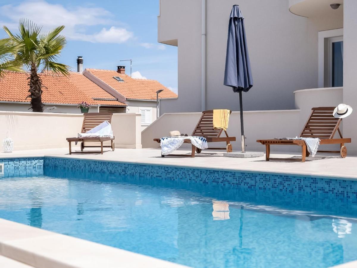 2 Pools-4 By Interhome *