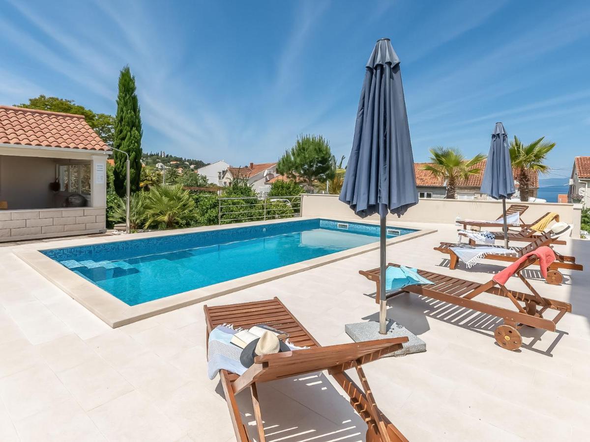 2 Pools-4 By Interhome