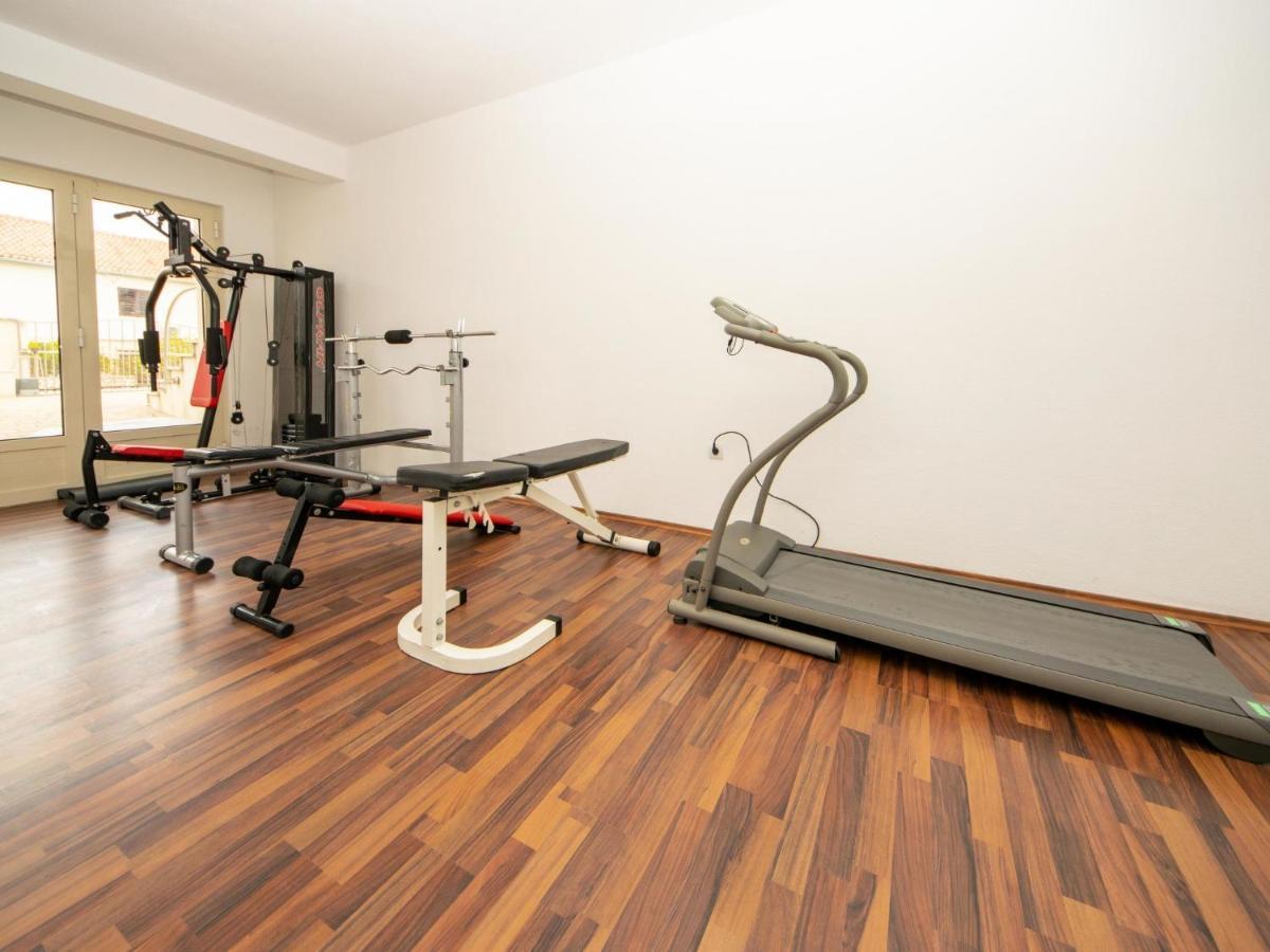 Apartmán 2 Pools-4 By Interhome Sutivan